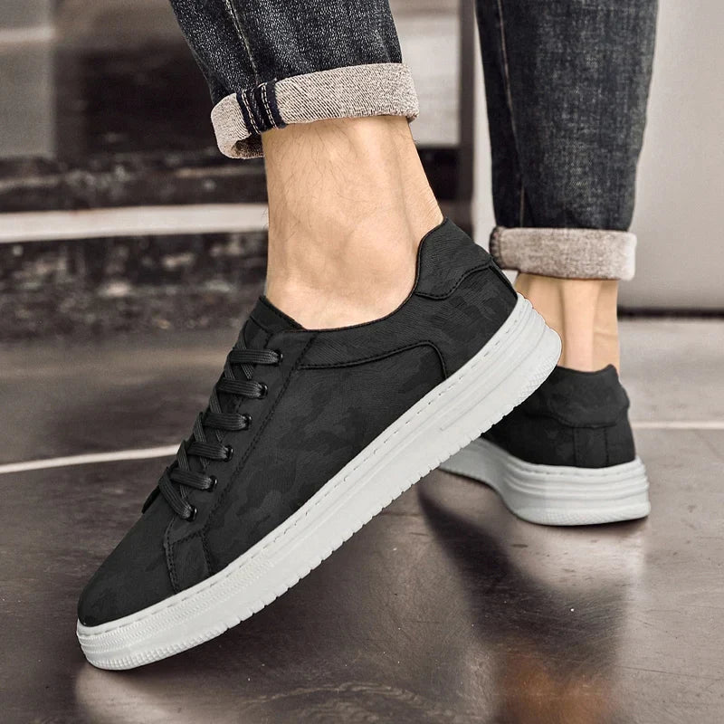Leder-Sneaker für Herren in elegantem, vielseitigem Design