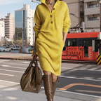 Geripptes Strickkleid für Damen mit Hemdkragen und Knopfleiste